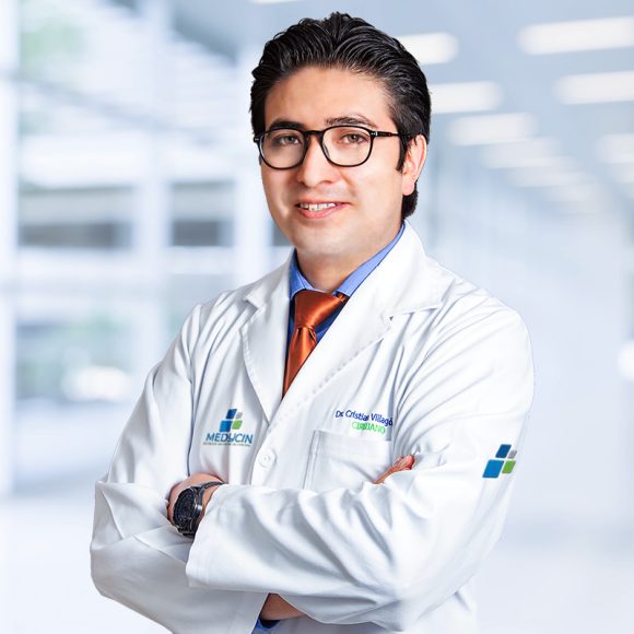 Dr. Cristian Villagómez Y